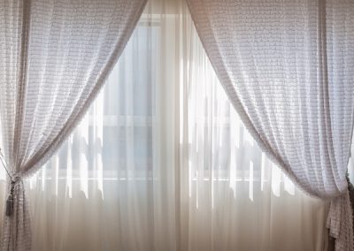 rideaux = curtains